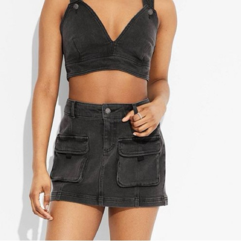 Wild Fable Charcoal Gray Denim Mini Skirt Cargo Pockets Utility Y2K Size Small